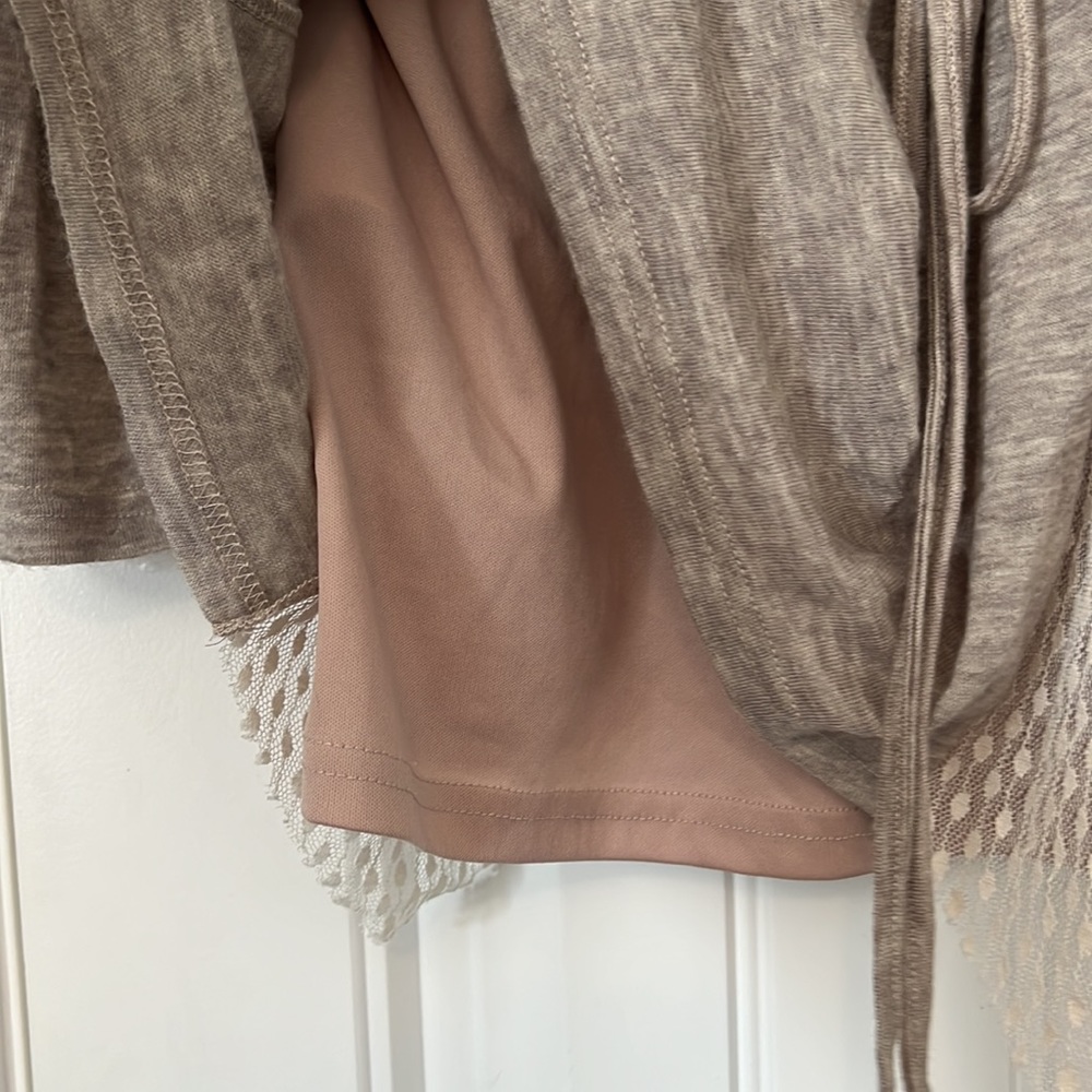 Small Altard State Lace Up Back Top - Picture 5 of 5
